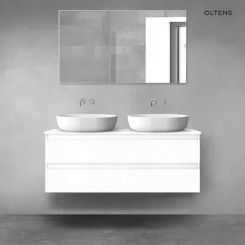 Koupelnový nábytek Oltens Vernal závěsná umyvadlová skříňka 120 cm s deskou, lesklá bílá 68466000