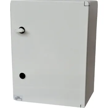 Rozvaděč Rozvodnice RB-tka stavební skříň IP65 XC 2x230V vypínač 0-1