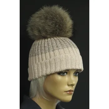 Čepice Špongr Ručně pletená čepice s kožešinovou bambulí 619 béžová