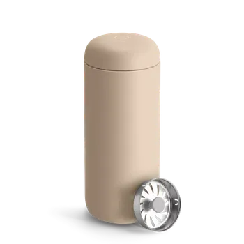 Termohrnek Fellow Carter Move mug termohrnek pískový 473 ml