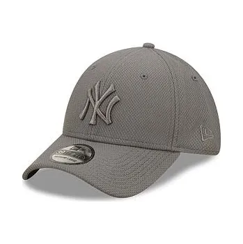 Kšiltovka Kšiltovka New Era 3930 MLB NEW YORK YANKEES Grhgrh velikost S/M