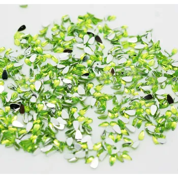 Zirkony na nehty kapkové, zelené, 1,5 mm x 3 mm, 1000 kusů