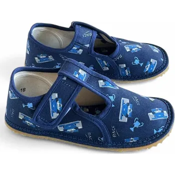 Chlapecká obuv Čechfoot bačkůrky s formulemi Velikosti obuvi: 25