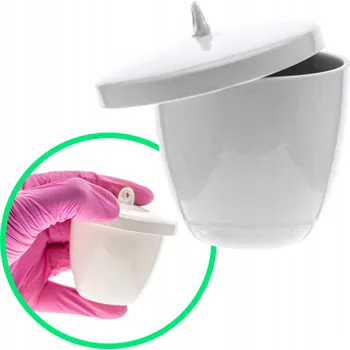 Porcelánový kelímek střední velikosti, glazovaný, s víčkem, objem 40 ml, průměr 44 mm