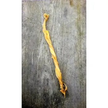 Pamlsek pro psa Sušená králičí kůže bez srsti