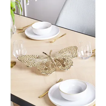 Bytová dekorace zlatá hliníková ve tvaru motýla ozdoba na stůl moderní industriální design Beliani