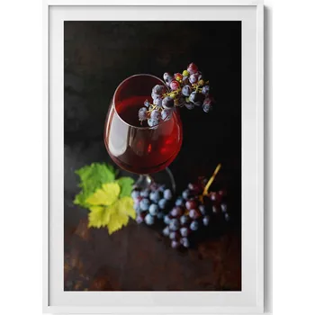 Obraz Obraz s bílým rámem a grafikou na zeď Sklenička vína a hroznové víno 70x100 cm