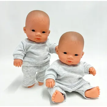 Doplněk pro panenku Šedá tepláková souprava pro panenku Miniland 21 cm