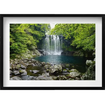 Obraz Dekorativní nástěnný obraz do pokoje Vodopád a řeka mezi stromy 70x50 cm