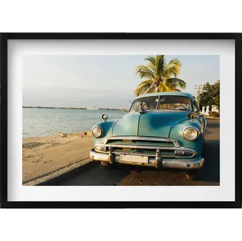 Obraz Dekorativní obraz v rámu do obýváku Modré auto u moře 70x50 cm