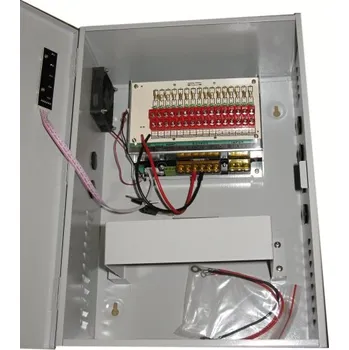 Stavebniny XtendLan Zdroj 12V DC, 16 portů, 20A celkem, 240W, PTC pojistky, skříňka, zálohovatelný baterií (12Ah)
