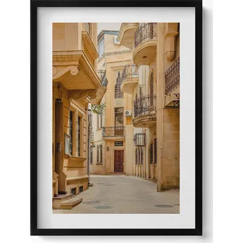 Obraz Dekorativní nástěnný obraz do pokoje Úzká ulice mezi budovami 50x70 cm