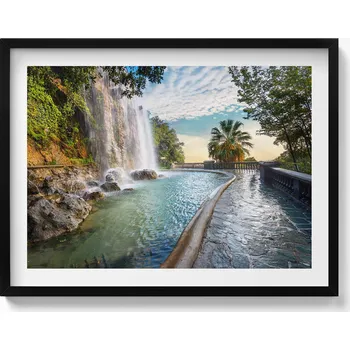 Obraz Obraz nástěnná dekorace Vodopád v Parc de la Colline du Chateau 80x60 cm