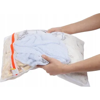 Sáček/síťka na praní prádla se zipem 30x40 cm