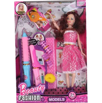 Panenka Panenka se sadou na vlasy – kulma, kartáč, natáčky