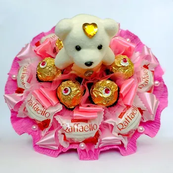 umělá květina Ateliér Confetti Kytice s bonbony a medvidkem - Lea