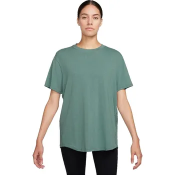 Dámské tričko Dámské funkční tričko s krátkým rukávem Nike W NK ONE RELAXED DF SS TOP W zelené FN2814-361 - M | UK 7,5 | US 10