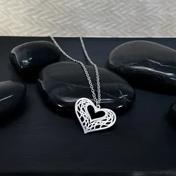 Náhrdelník Atelier Fantazie - Náhrdelník z oceli LXIII - Srdíčko - 44063