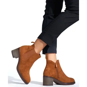 Dámské polobotky Klasické hnědé dámské kotníkové boty na širokém podpatku 38