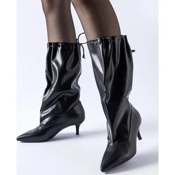 Dámské polobotky Boty na podpatku model 204478 Solea 38