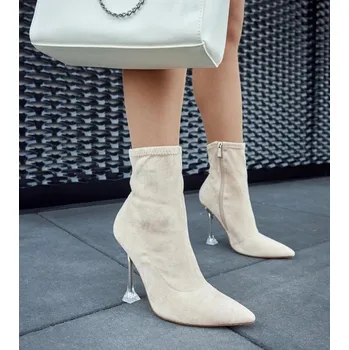 Dámské polobotky Boty na podpatku model 205092 Solea 40