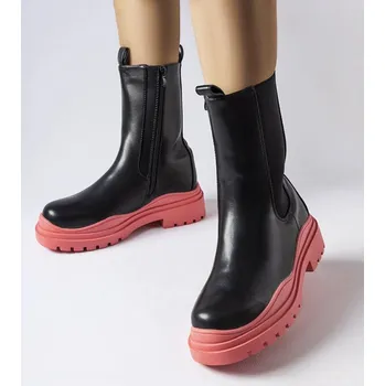 Dámské polobotky Boty model 204838 Solea 38