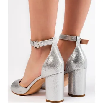 Dámské sandále Jedinečné sandály stříbrné dámské na širokém podpatku 38