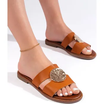 Dámské žabky Klasické dámské hnědé nazouváky na plochém podpatku 37