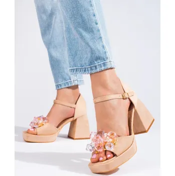 Dámské sandále Výborné sandály dámské béžové na širokém podpatku 38