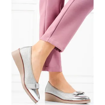 Dámská obuv W. Potocki Klasické stříbrné dámské lodičky na klínku 37