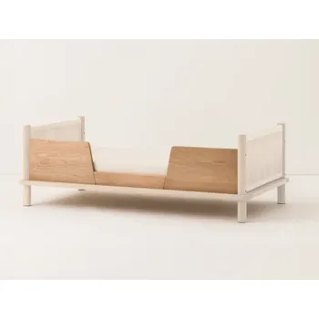 Dětská zábrana Nobodinoz Latitude bezpečnostní zábrana z masivního dubu