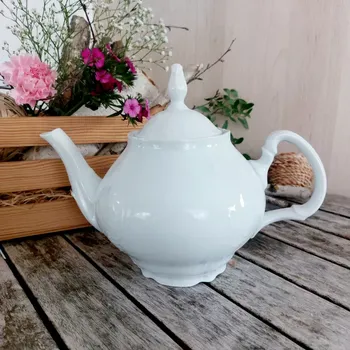 Konvice na čaj Thun 1794 BERNADOTTE konvice čajová 1200 ml, bílá