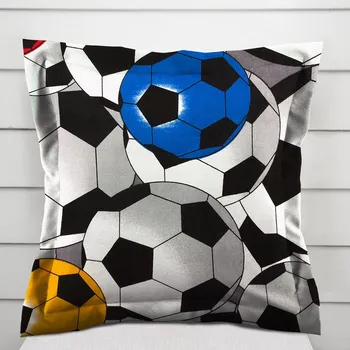 Povlak na polštářek Dětský bavlněný povlak na polštář s lemem Sandra SA-580 Barevné a šedé kopačáky 50 x 60 cm