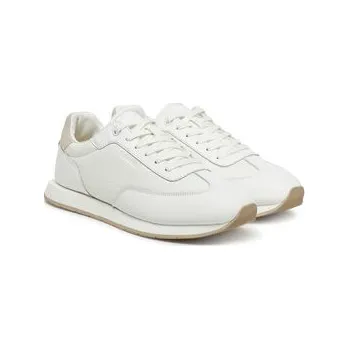 Dámské tenisky Sneakersy Calvin Klein Low Top Lace Up Tmbl Lth HM0HM01804 Bílá 41