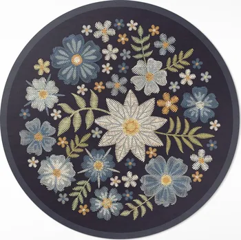 Koberec Dekorativní Kulatý Koberec do interiéru, průměr ⌀ 70 cm, s výšivkou lučních květů