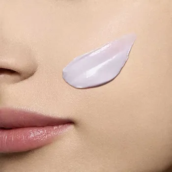 Pleťový krém Clarins Nutri-Lumiére Revive revitalizační denní krém pro zralou pleť 50 ml