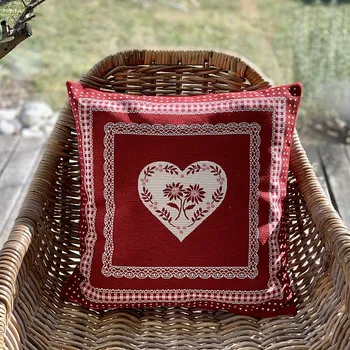 Dekorativní polštářek BYTEMA Gobelínový povlak na polštář SELSKÁ JIZBA červený 45 x 45 cm
