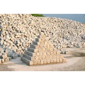 Dlažba Žulová kostka - Zlatá středně zrnitá štípaná Velikost: 15/17