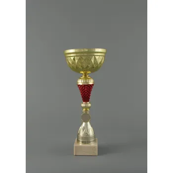 Zlatý sportovní pohár s červeným středem 23,5 - 32 cm - 34 cm