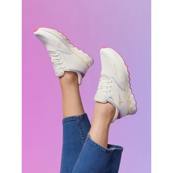 Dámské tenisky Tenisky Tamaris 23700 44 197 Velikost: 37