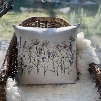 Dekorativní polštářek BYTEMA Gobelínový povlak na polštář JARNÍ POHLAZENÍ NATUR 45 x 45 cm