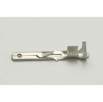 Elektrický konektor Konektor kolík dlouhý šířka 2,8 mm tloušťka 0,8 mm