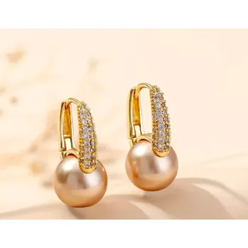 Náušnice Perlové náušnice ve zlaté barvě se zirkony