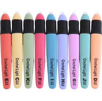 Nástroj na niť a příze Háček s ručkou č. 3,5 mm svítící (Háček s ručkou č. 3,5 mm svítící)