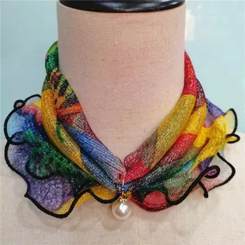 Krajkový šátek s perlami | šátek s potiskem - barvitý