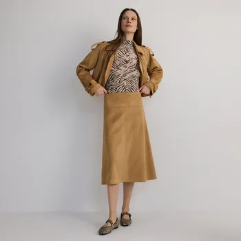 Dámská sukně Reserved - Midi sukně z imitace semiše - pšeničná - 975DB-12X - 975DB-12X-M