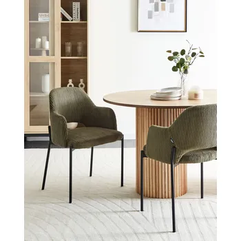 Jídelní židle Sada 2 jídelních židlí olivově zelené manšestrové čalounění s područkami moderní retro styl kuchyně jídelna Beliani