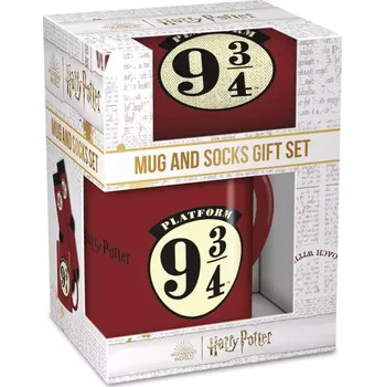CurePink Dárkový set hrnek s ponožkami Harry Potter Nástupiště 9 3/4 hrnku velikost ponožek EU 41 45 GP86990 315 ml
