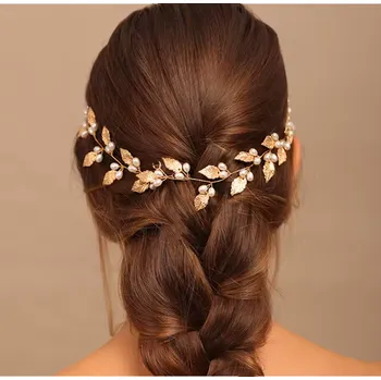 Ozdoba do vlasů B-TOP Ozdoba do vlasů se zlatými lístky a bílými perlami