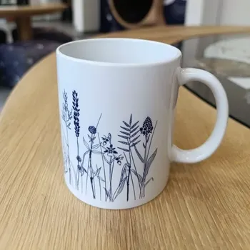 Placatka Hrnek Louka